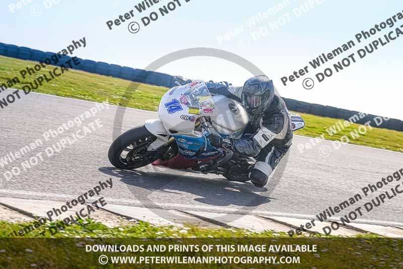 anglesey no limits trackday;anglesey photographs;anglesey trackday photographs;enduro digital images;event digital images;eventdigitalimages;no limits trackdays;peter wileman photography;racing digital images;trac mon;trackday digital images;trackday photos;ty croes